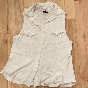 Woodland Sleeveless Cream Button-Up Top